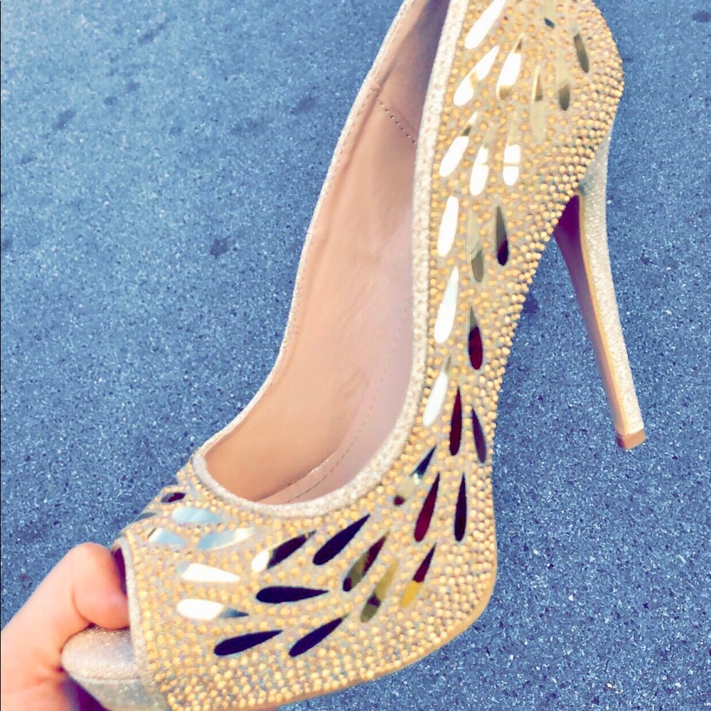 Women’s formal heels